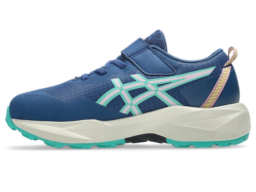 ASICS girls trail running shoe with velcro strap, lateral view on white background