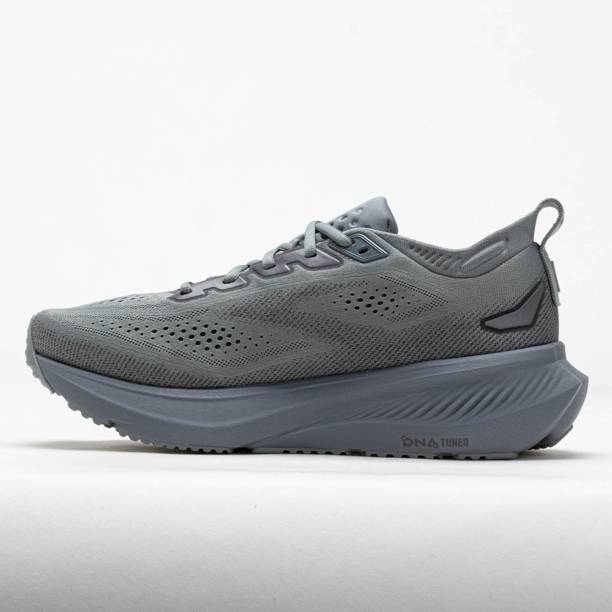 Brooks Glycerin 23 men's running shoe with thick cushioned midsole, lateral view