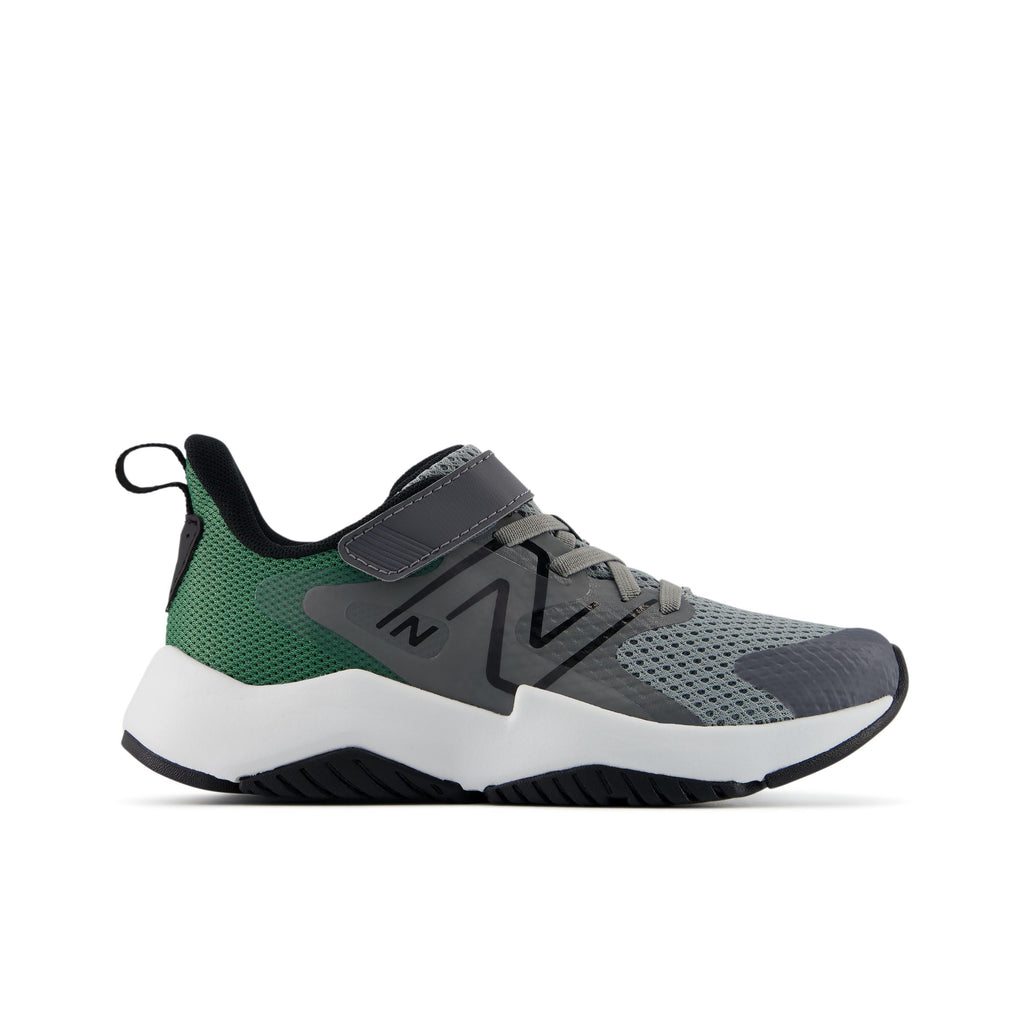 New Balance Boys Rave Run v2 sneaker with bungee lace and top strap, lateral view