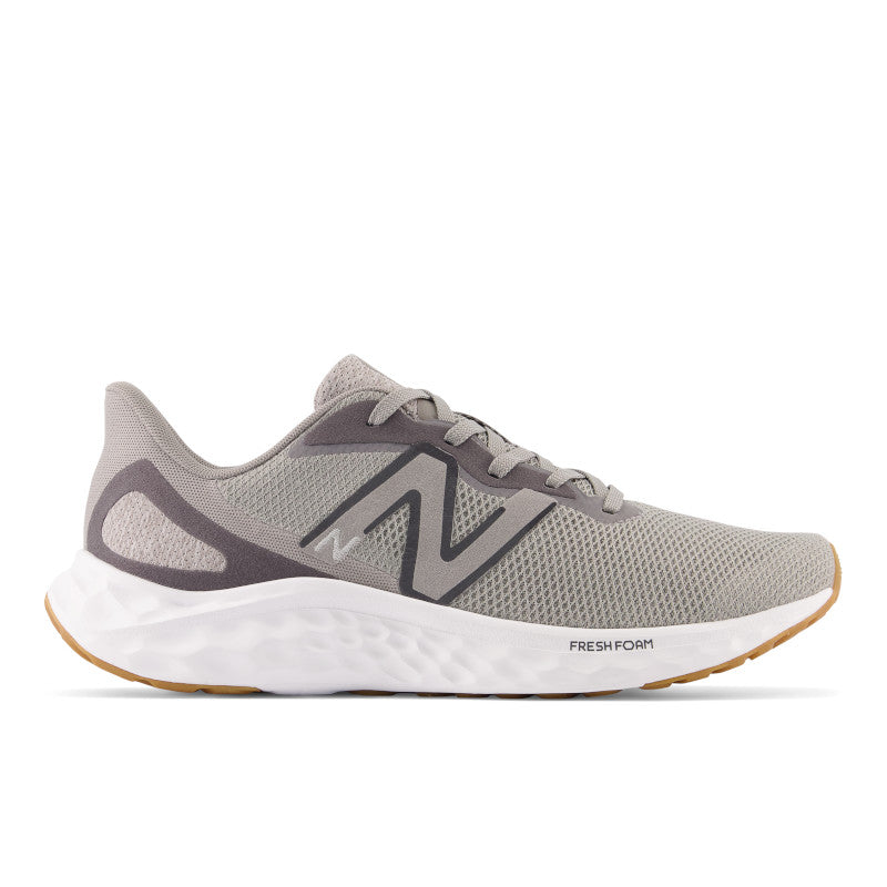 New Balance Arishi v4 men's running shoe with Fresh Foam midsole, lateral side view