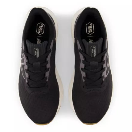 New Balance Fresh Foam Arishi v4 women's running shoes shown from top-down perspective