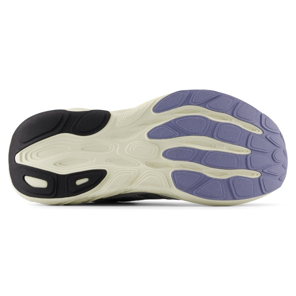 Bottom sole view of New Balance Fresh Foam X 880v15 running shoe showing tread pattern